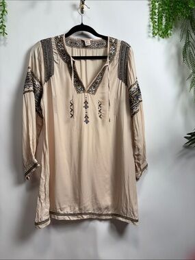 Sundance Cream Tunic with Navy & Tan Embroidery